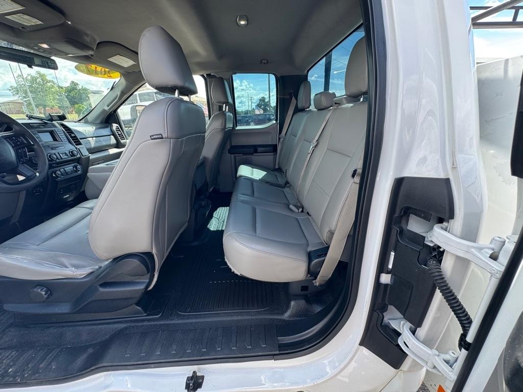 Ford F-350 SD XL SuperCab 2WD 2017