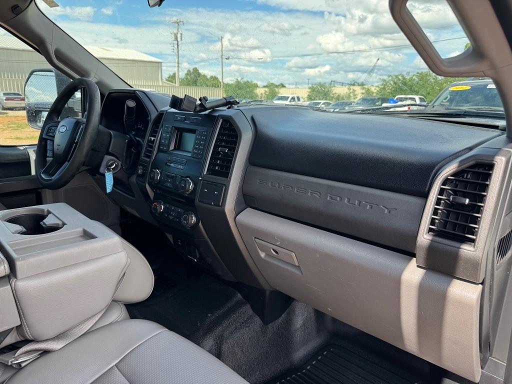 Ford F-350 SD XL SuperCab 2WD 2017