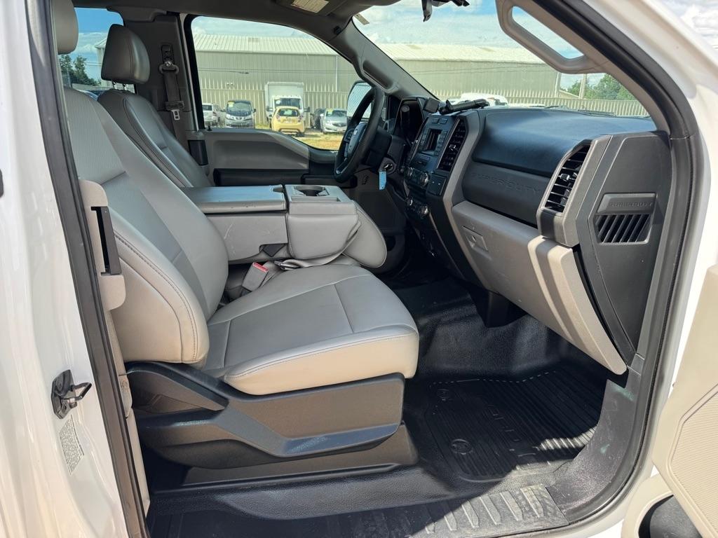 Ford F-350 SD XL SuperCab 2WD 2017