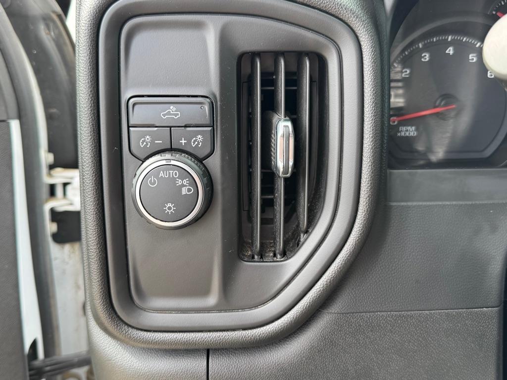 Chevrolet Silverado 2500HD Work Truck Crew Cab Short Box 2WD 2020