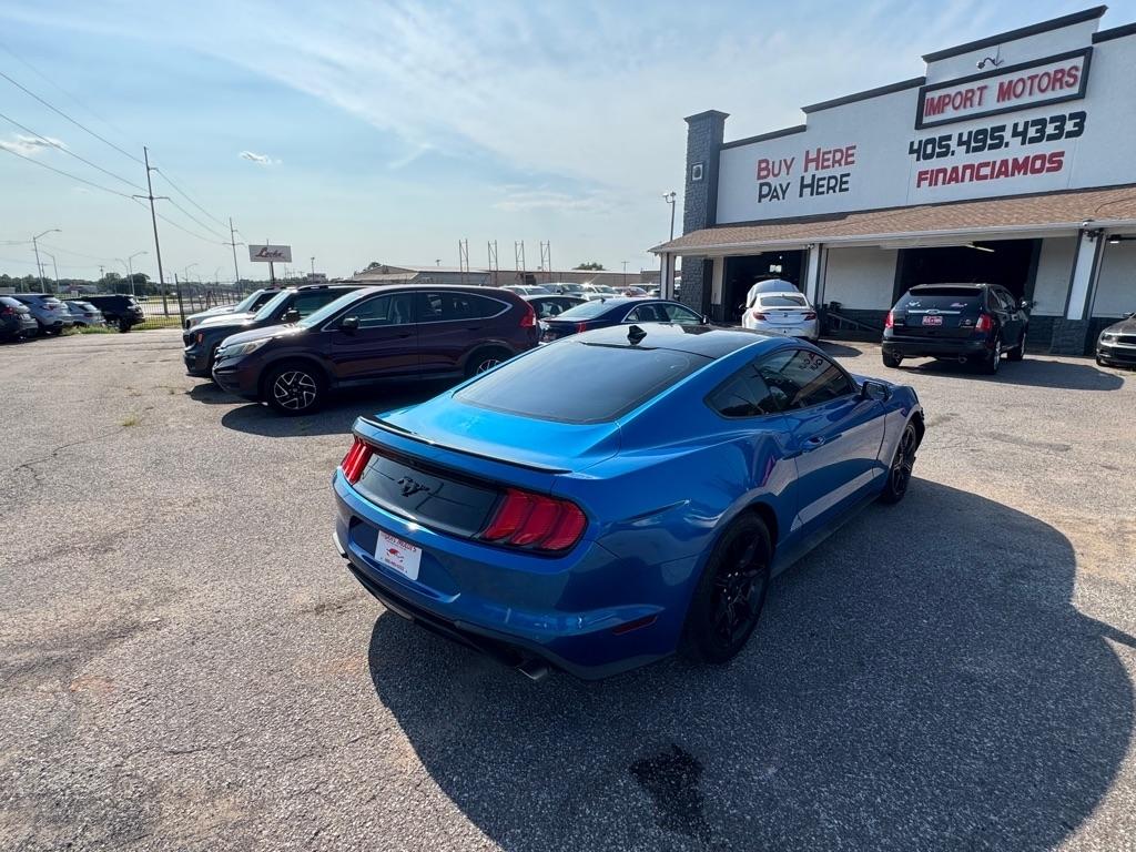 Ford Mustang  2020