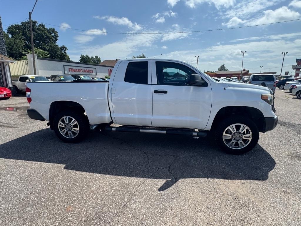 Toyota Tundra SR5 4.6L V8 Double Cab 2WD 2019
