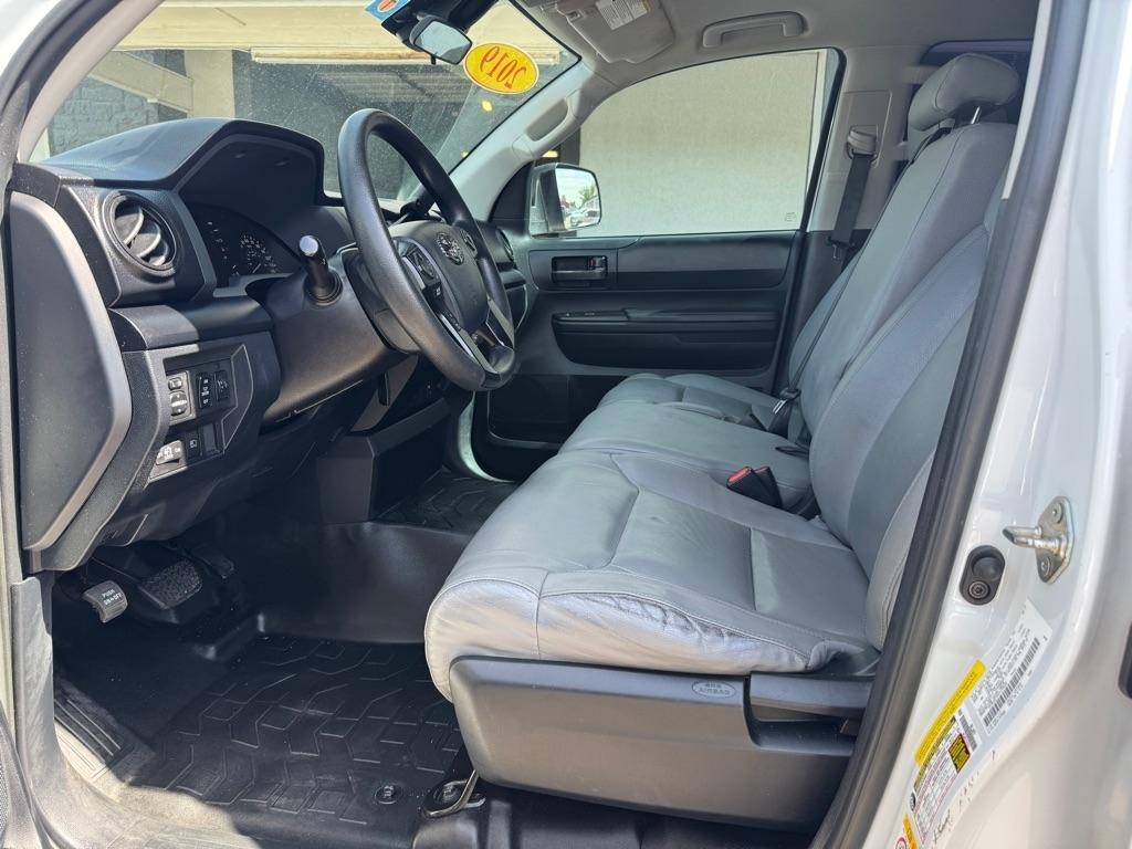 Toyota Tundra SR5 4.6L V8 Double Cab 2WD 2019