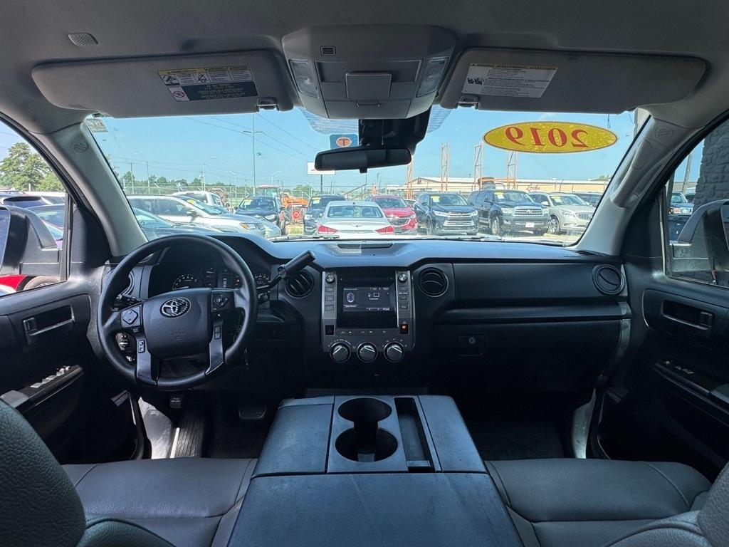 Toyota Tundra SR5 4.6L V8 Double Cab 2WD 2019