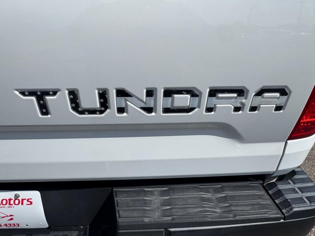 Toyota Tundra SR5 4.6L V8 Double Cab 2WD 2019