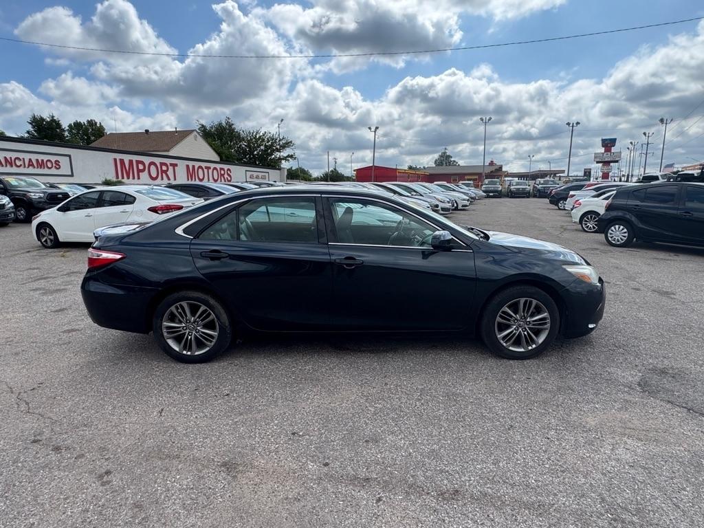 Toyota Camry LE 2017