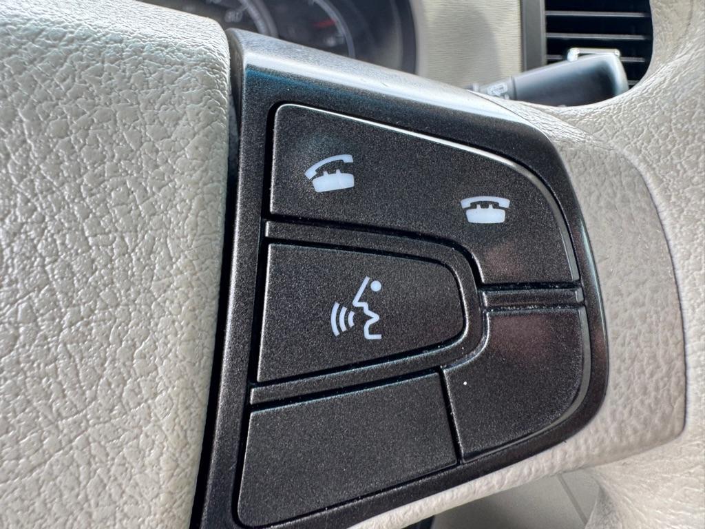 Toyota Sienna LE FWD 8-Passenger V6 2014
