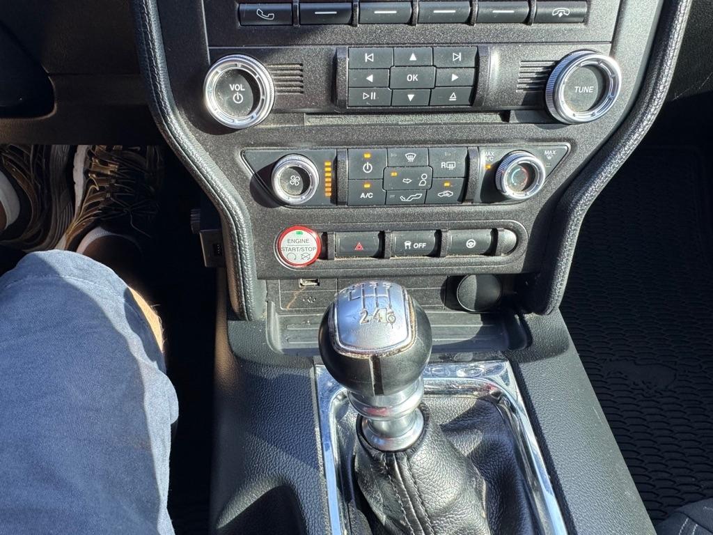 Ford Mustang  2016
