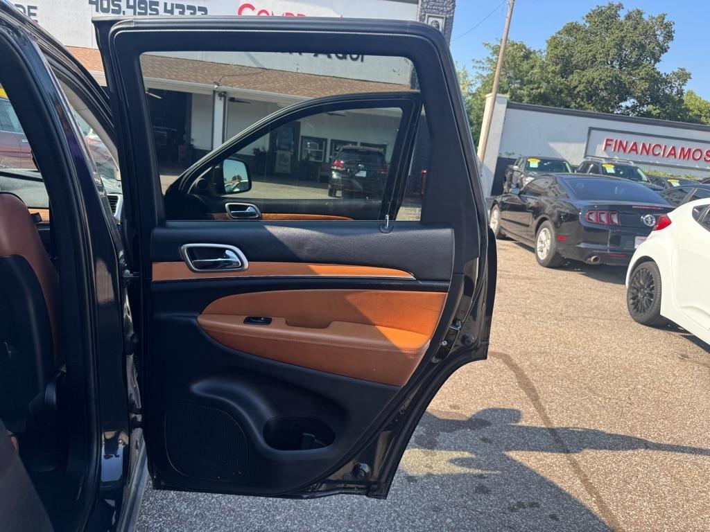 Jeep Grand Cherokee Overland 2WD 2013