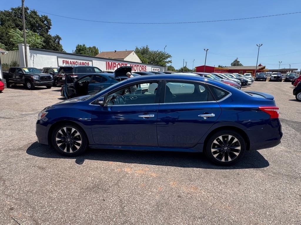 Nissan Sentra SR TURBO 6MT 2018