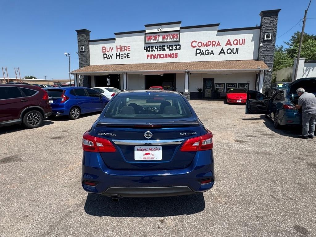 Nissan Sentra SR TURBO 6MT 2018
