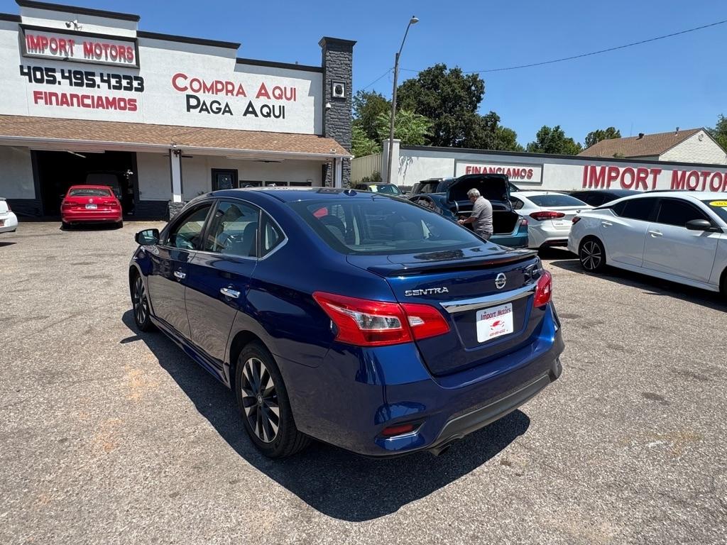 Nissan Sentra SR TURBO 6MT 2018