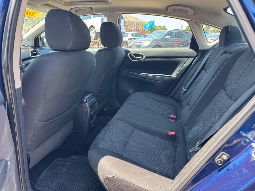 Nissan Sentra SR TURBO 6MT 2018