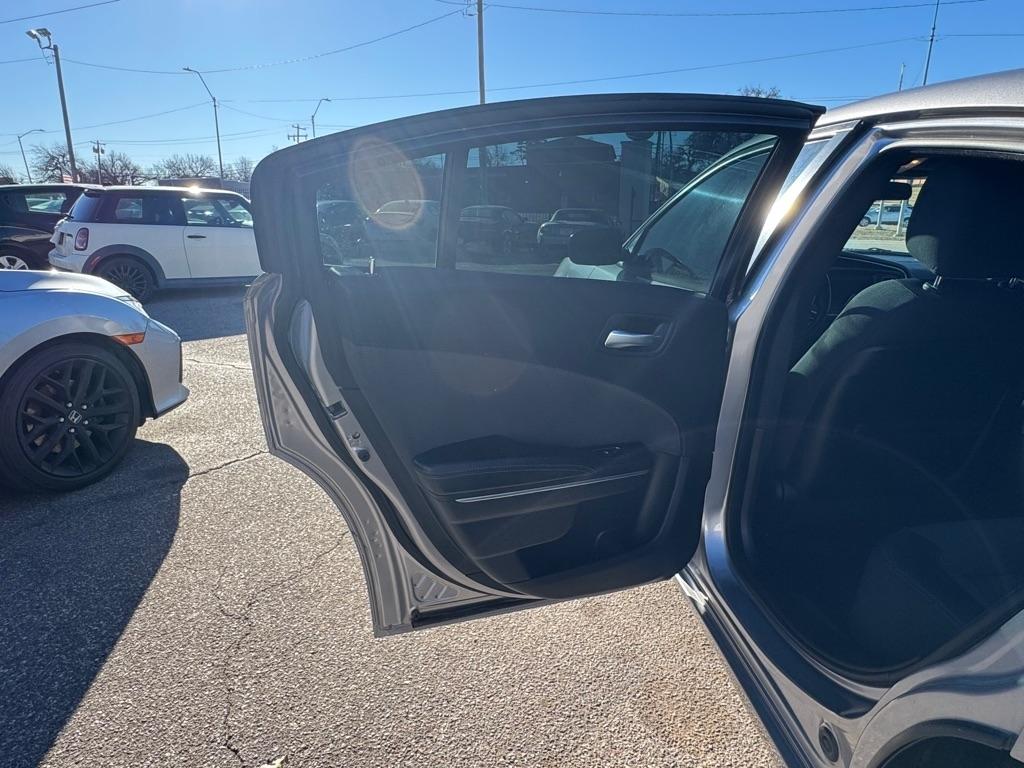 Dodge Charger SXT 2018