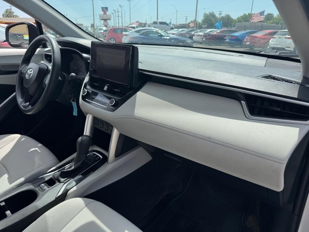 Toyota Corolla Cross L AWD 2024
