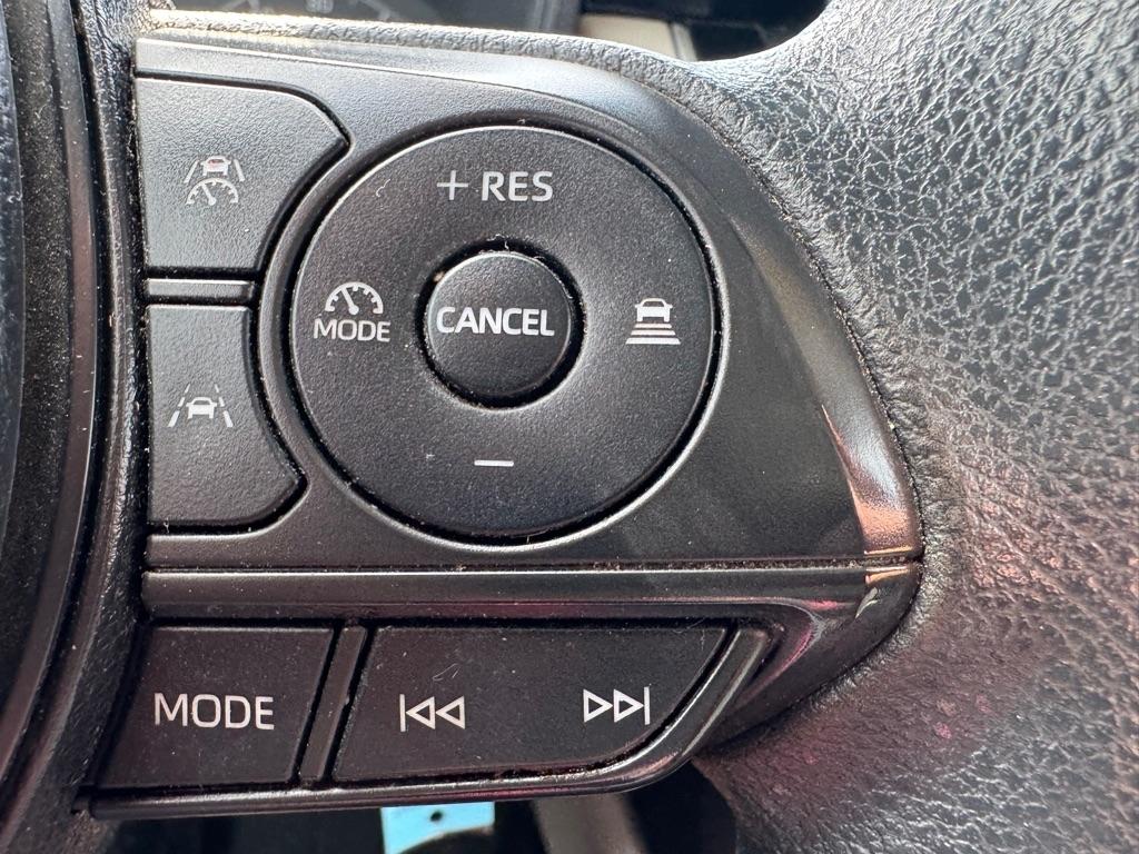 Toyota Corolla Cross L AWD 2024
