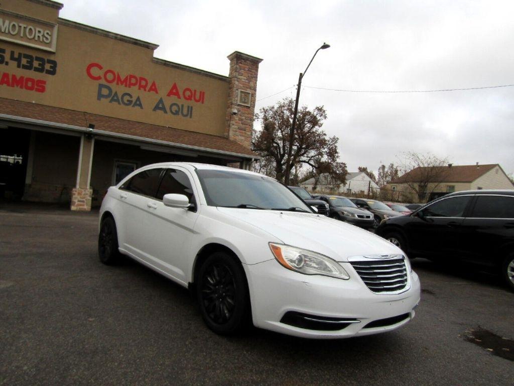 Chrysler 200 LX 2014