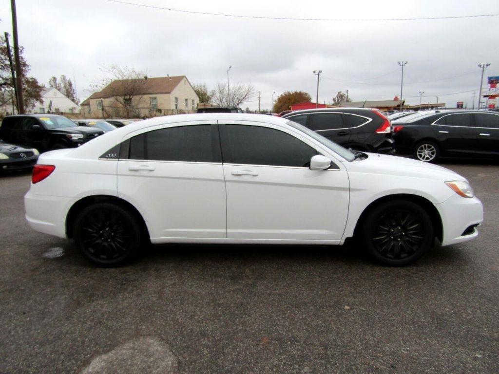 Chrysler 200 LX 2014