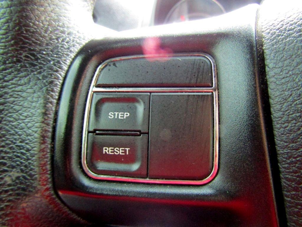 Chrysler 200 LX 2014