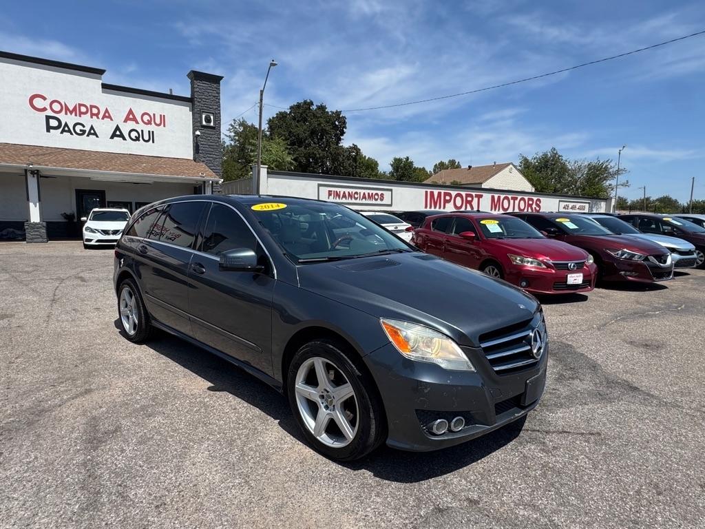 Mercedes-Benz R-Class R350 4MATIC w/ 3rd Row 2011