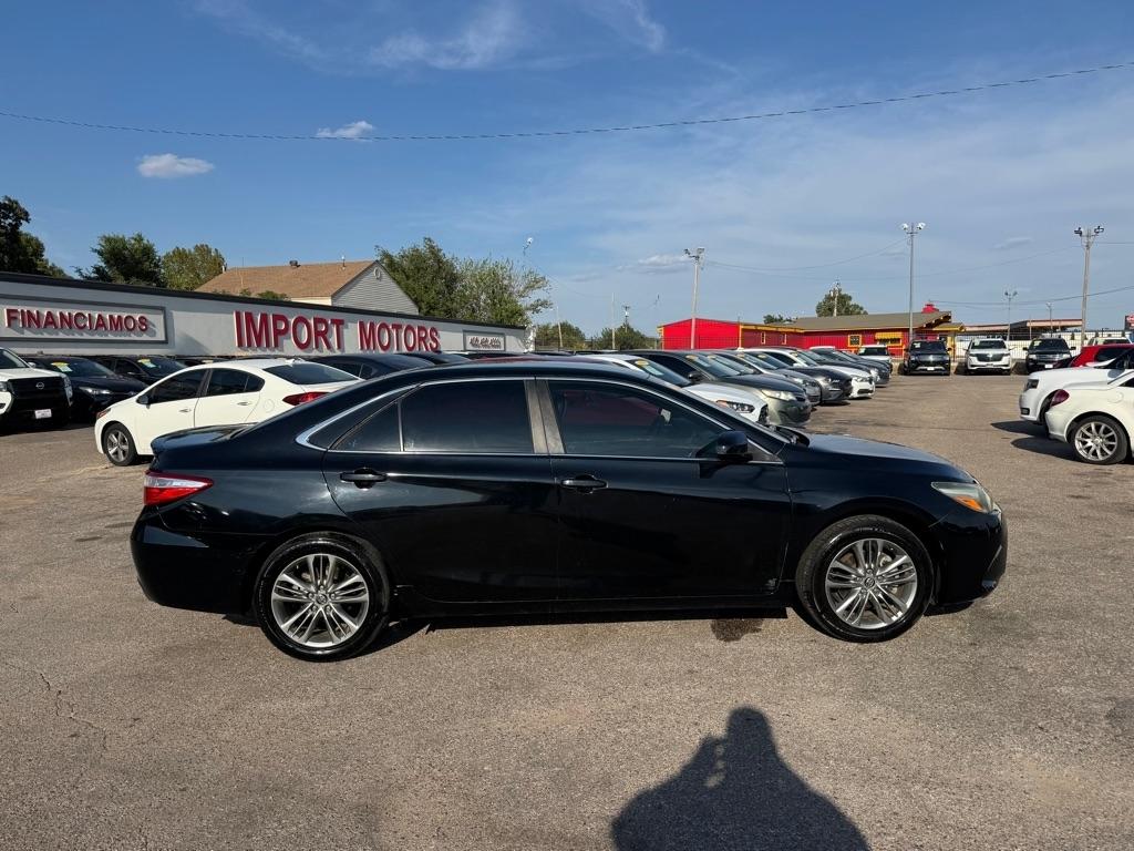 Toyota Camry LE 2017