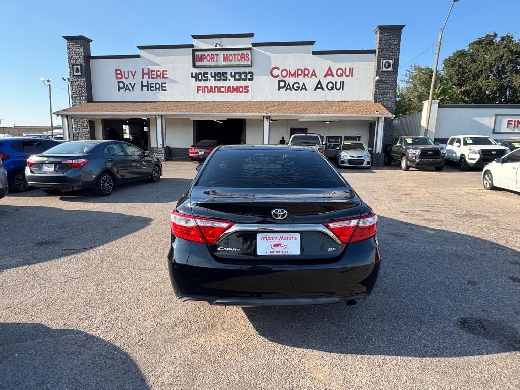 Toyota Camry LE 2017