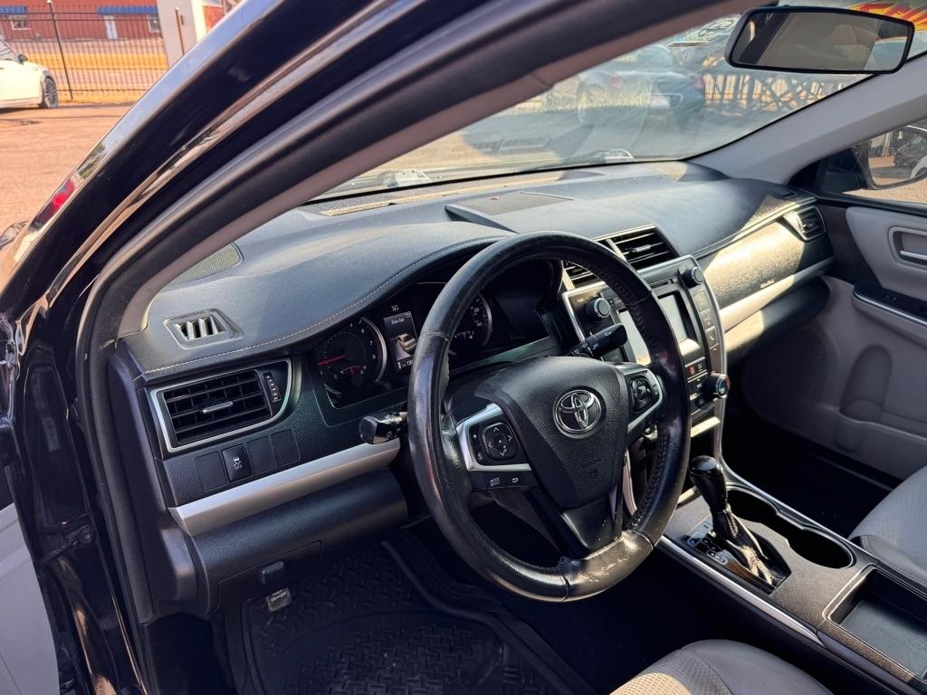 Toyota Camry LE 2017