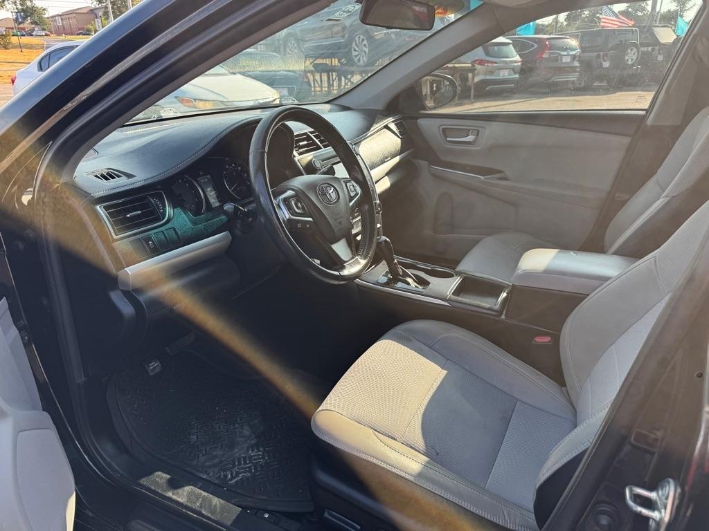 Toyota Camry LE 2017
