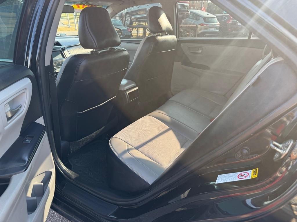 Toyota Camry LE 2017