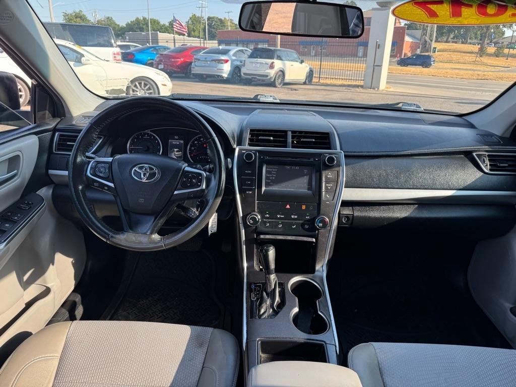 Toyota Camry LE 2017