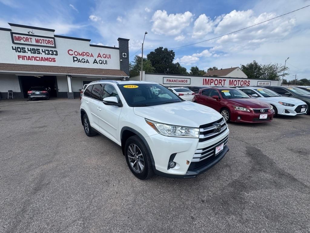 Toyota Highlander SE FWD V6 2019
