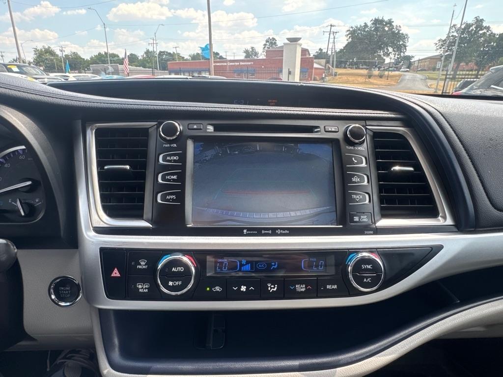 Toyota Highlander SE FWD V6 2019
