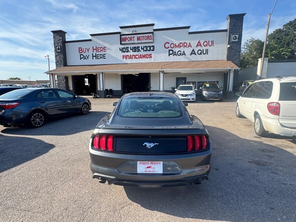 Ford Mustang  2018