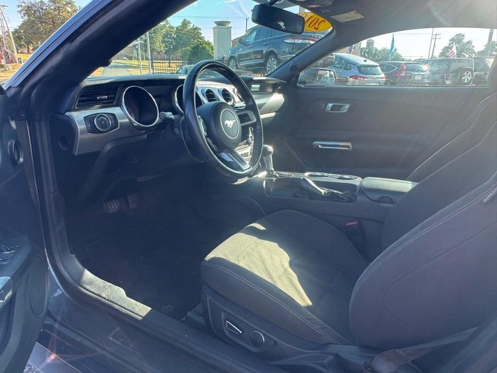Ford Mustang  2018
