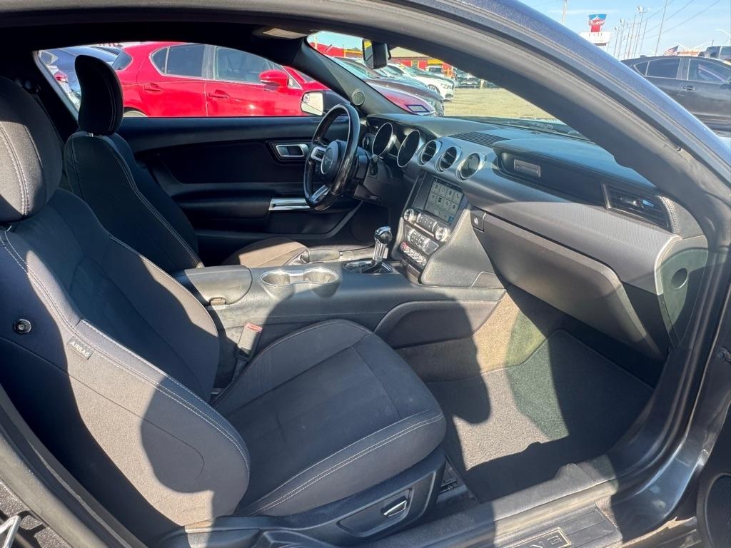 Ford Mustang  2018
