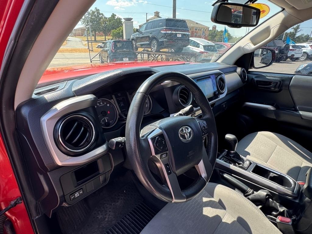 Toyota Tacoma SR5 Double Cab Long Bed V6 6AT 2WD 2017