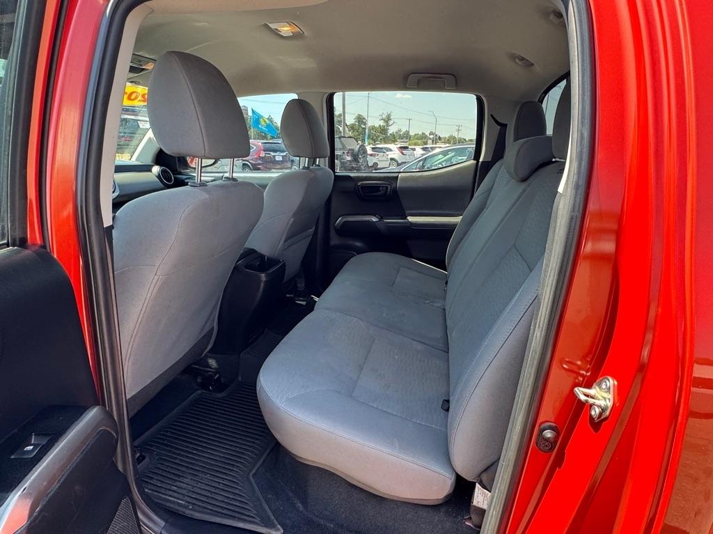 Toyota Tacoma SR5 Double Cab Long Bed V6 6AT 2WD 2017