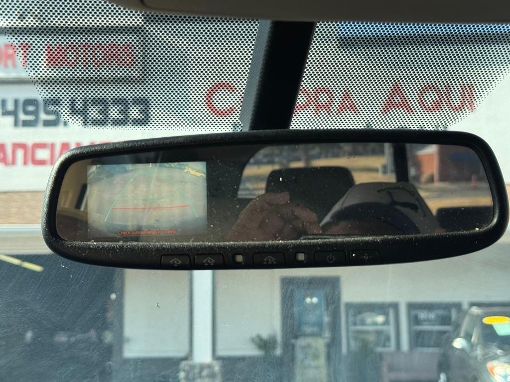 Toyota Tundra Tundra-Grade Double Cab 4.6L 2WD 2011