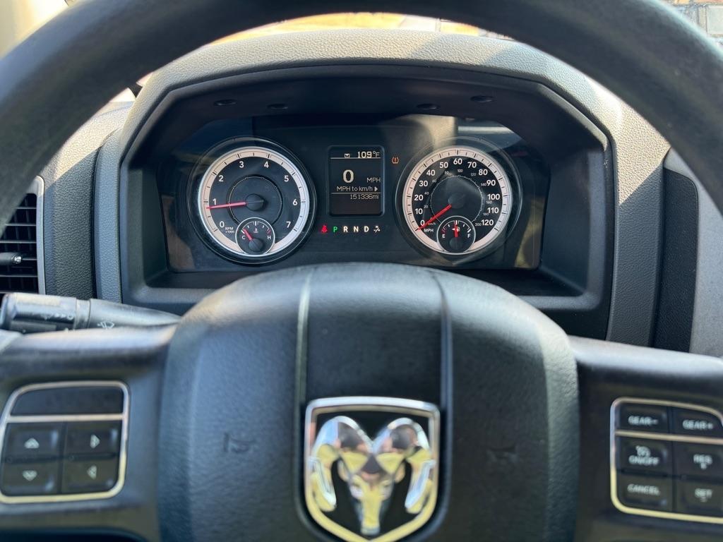 RAM 1500 Tradesman Quad Cab 2WD 2015