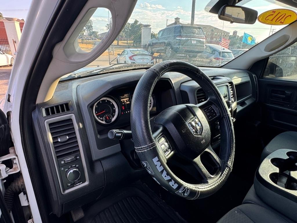 RAM 1500 Tradesman Quad Cab 2WD 2015