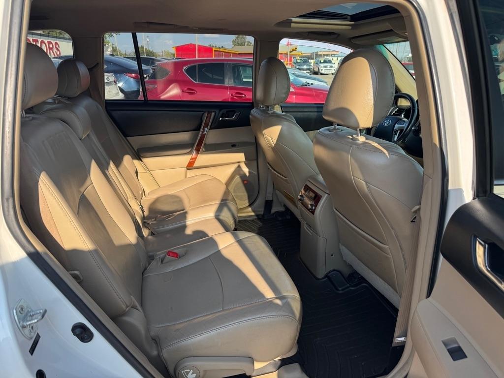 Toyota Highlander Limited 4WD 2013