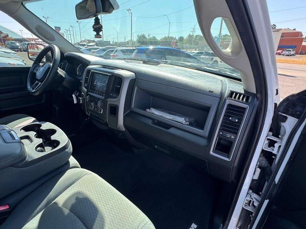 RAM 1500 Classic Tradesman Quad Cab 2WD 2019