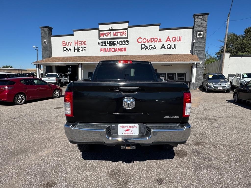 RAM 2500 Tradesman Crew Cab SWB 4WD 2022
