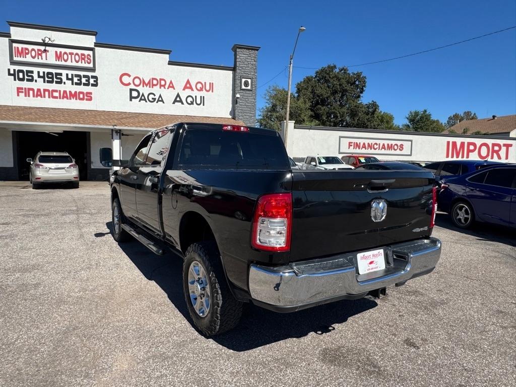 RAM 2500 Tradesman Crew Cab SWB 4WD 2022