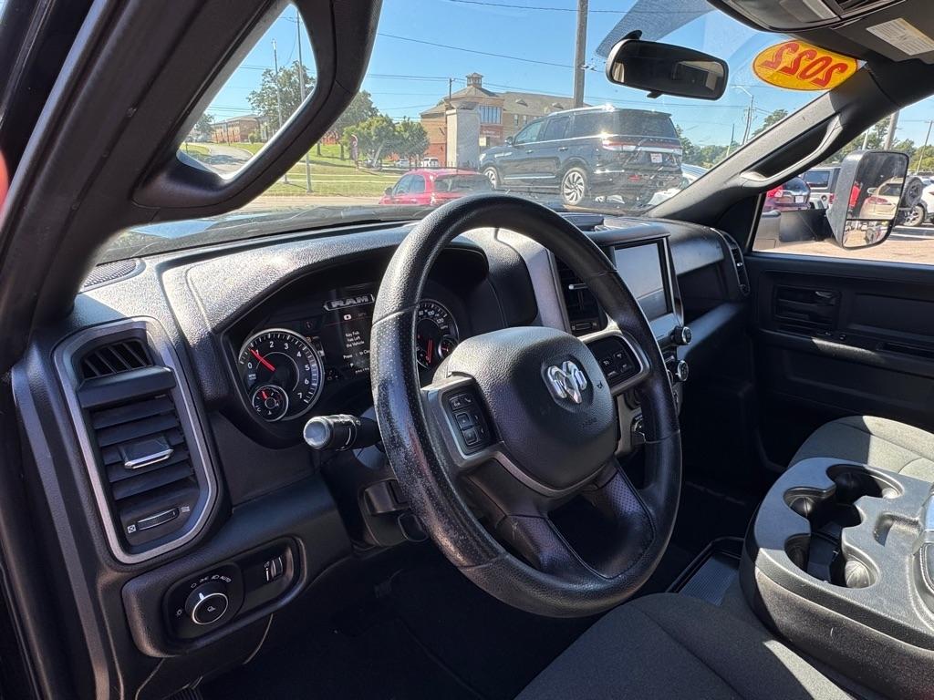 RAM 2500 Tradesman Crew Cab SWB 4WD 2022