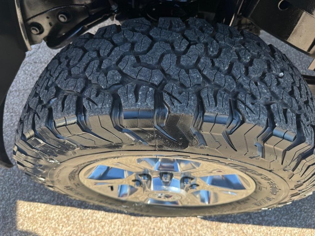 RAM 2500 Tradesman Crew Cab SWB 4WD 2022