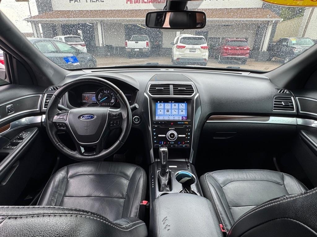 Ford Explorer Limited FWD 2017