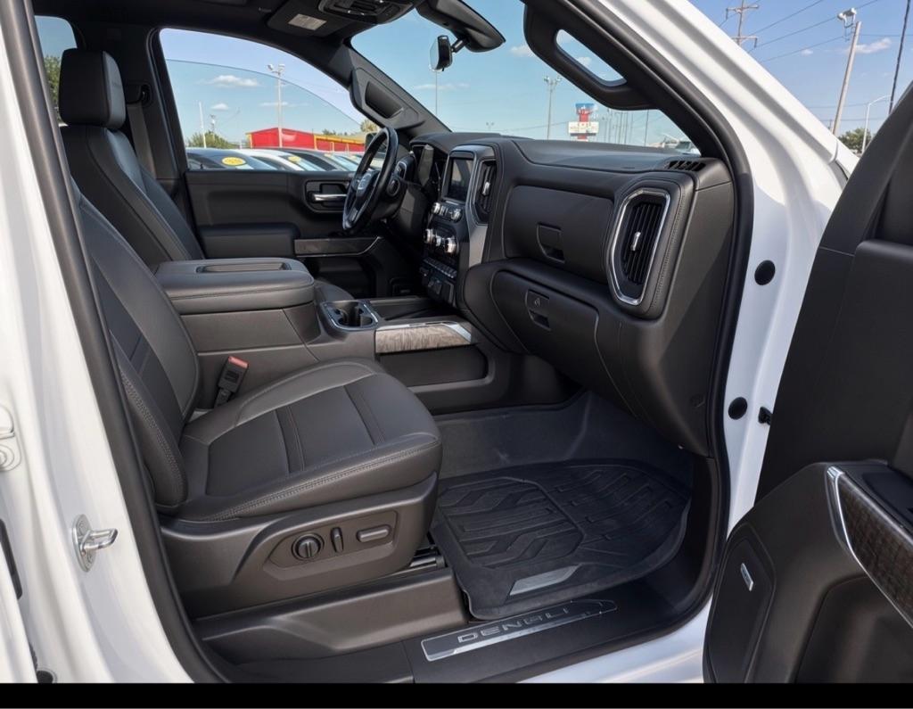 GMC Sierra 1500 Limited Denali Crew Cab 4WD 2022