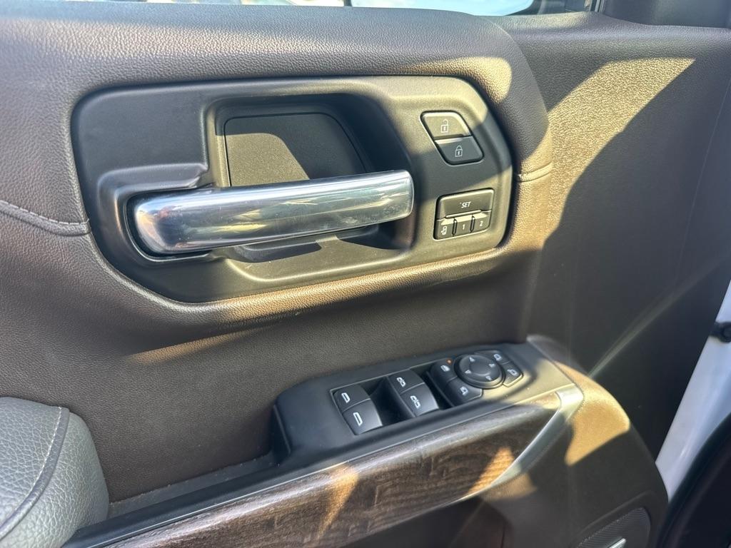 GMC Sierra 1500 Limited Denali Crew Cab 4WD 2022