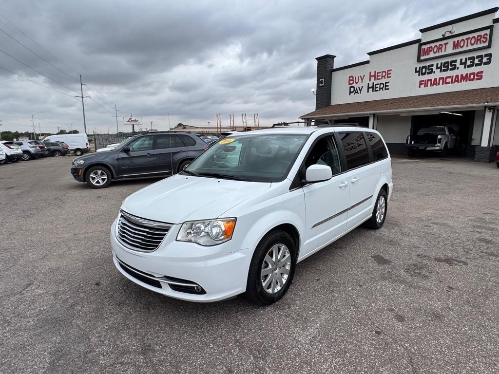 2016 Chrysler Town & Country